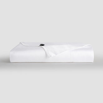 White bamboo top sheet bedding by Momo Cotton – 300-thread satin fabric, soft, breathable and sustainable.