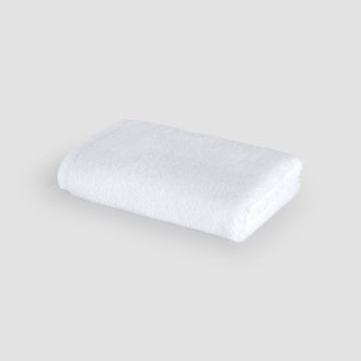 White bamboo hand towel by Momo Cotton – soft, absorbent, quick-dry and sustainable